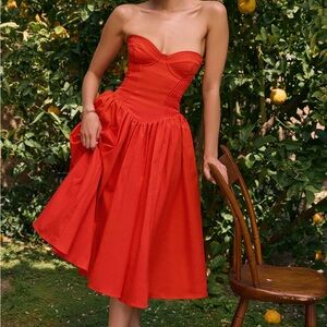 House of CB ELIZABETH Strapless Red Flowy Dress | Romantic Evening Gown | Size M